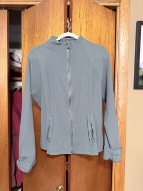 Women’s Light Green Zip-Front Jacket